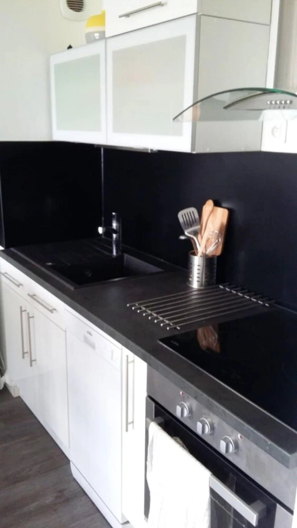 Apartment with One Bedroom in Guidel, with Wonderful Sea View, Shared Pool, Furnished Balcony - 100 M From the Beach