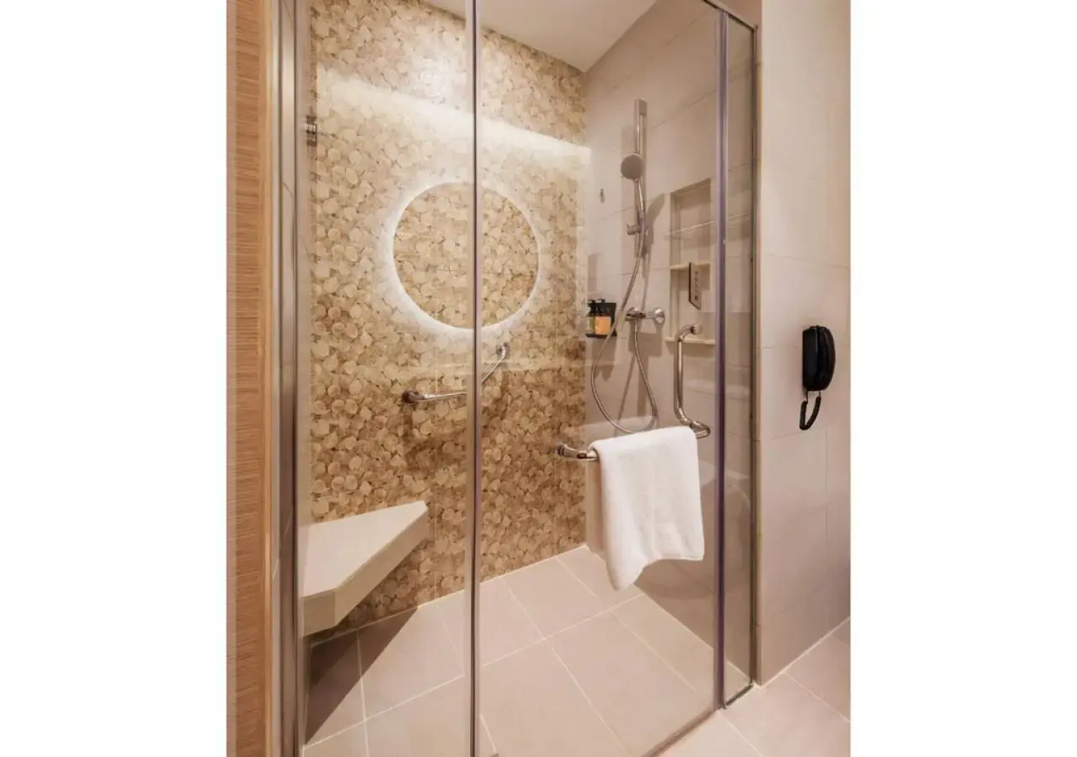 Sunway Hotel Big Box