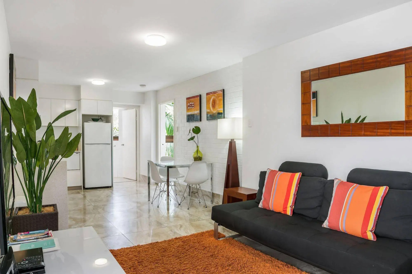 Bayview Beachfront Apartments, in town right on the beach