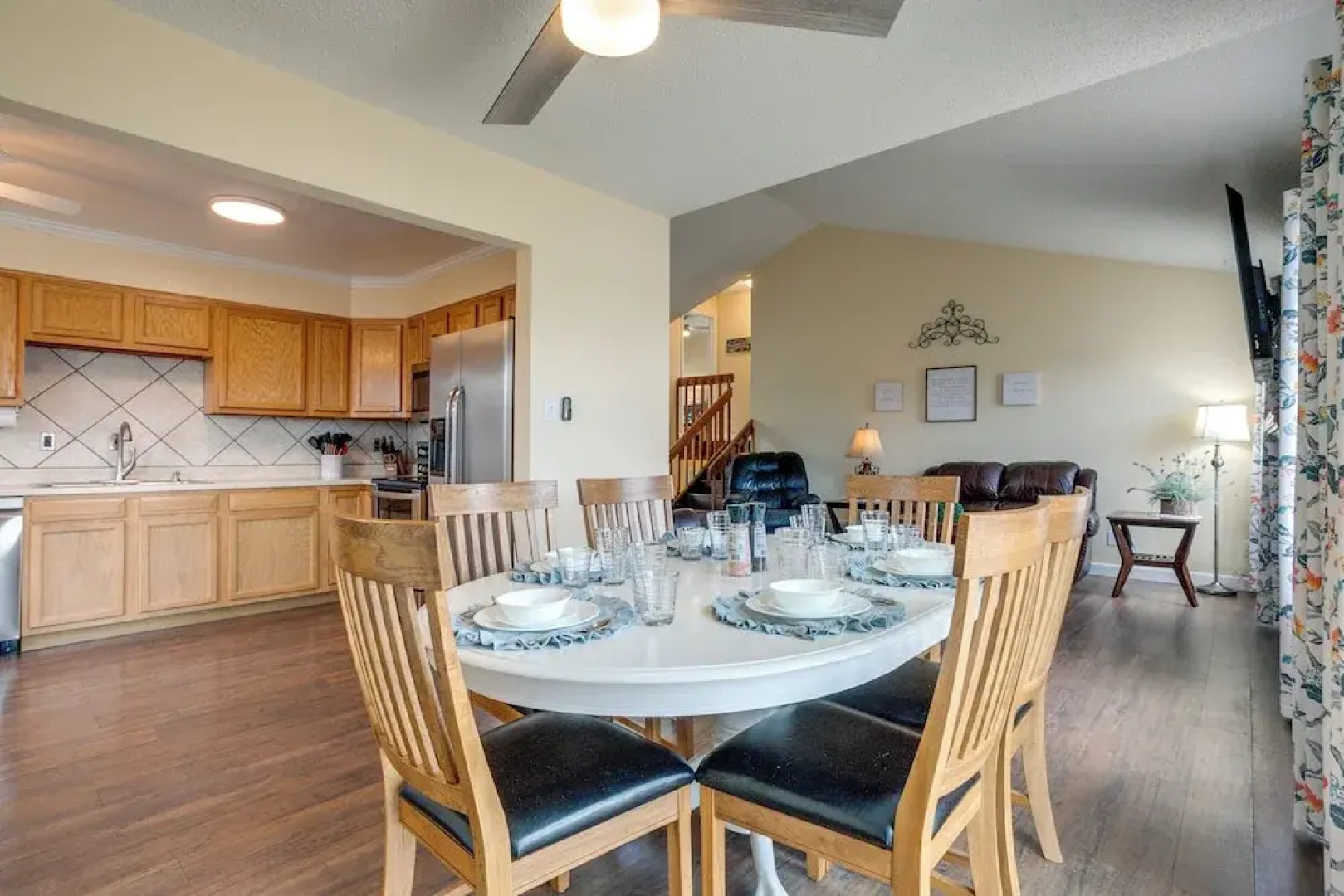 11 Mi to Denver: Pet-friendly Home in Thornton!