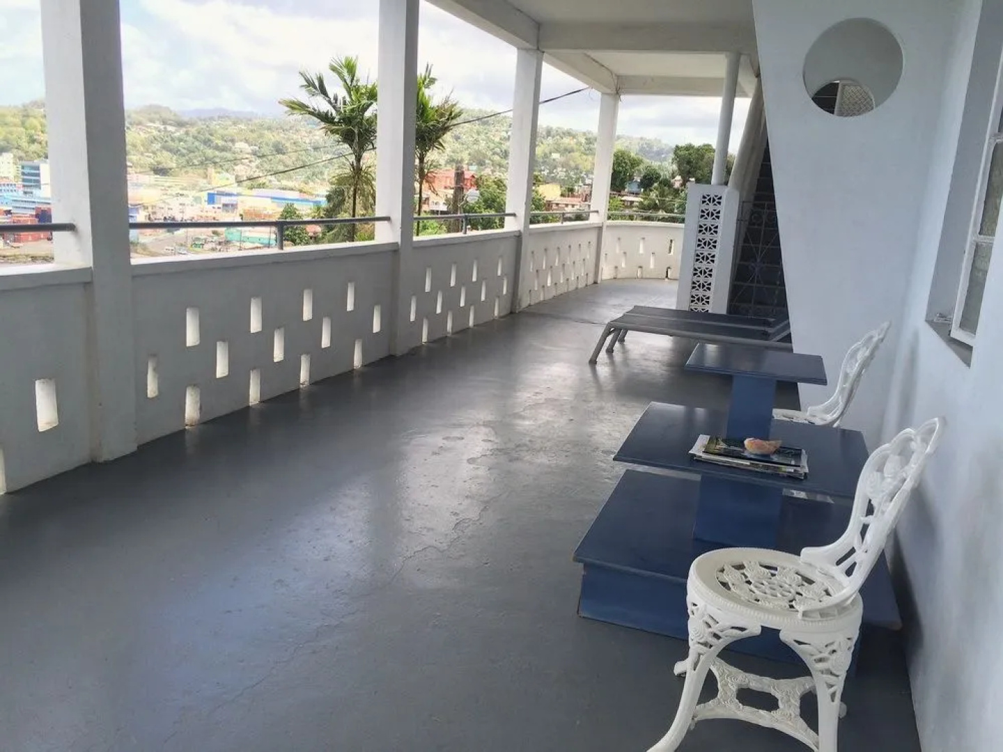 Harbour Vista Inn