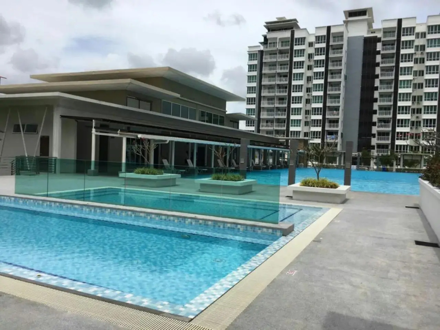 Sandakan Spacious and Comfortable Pool View Condo