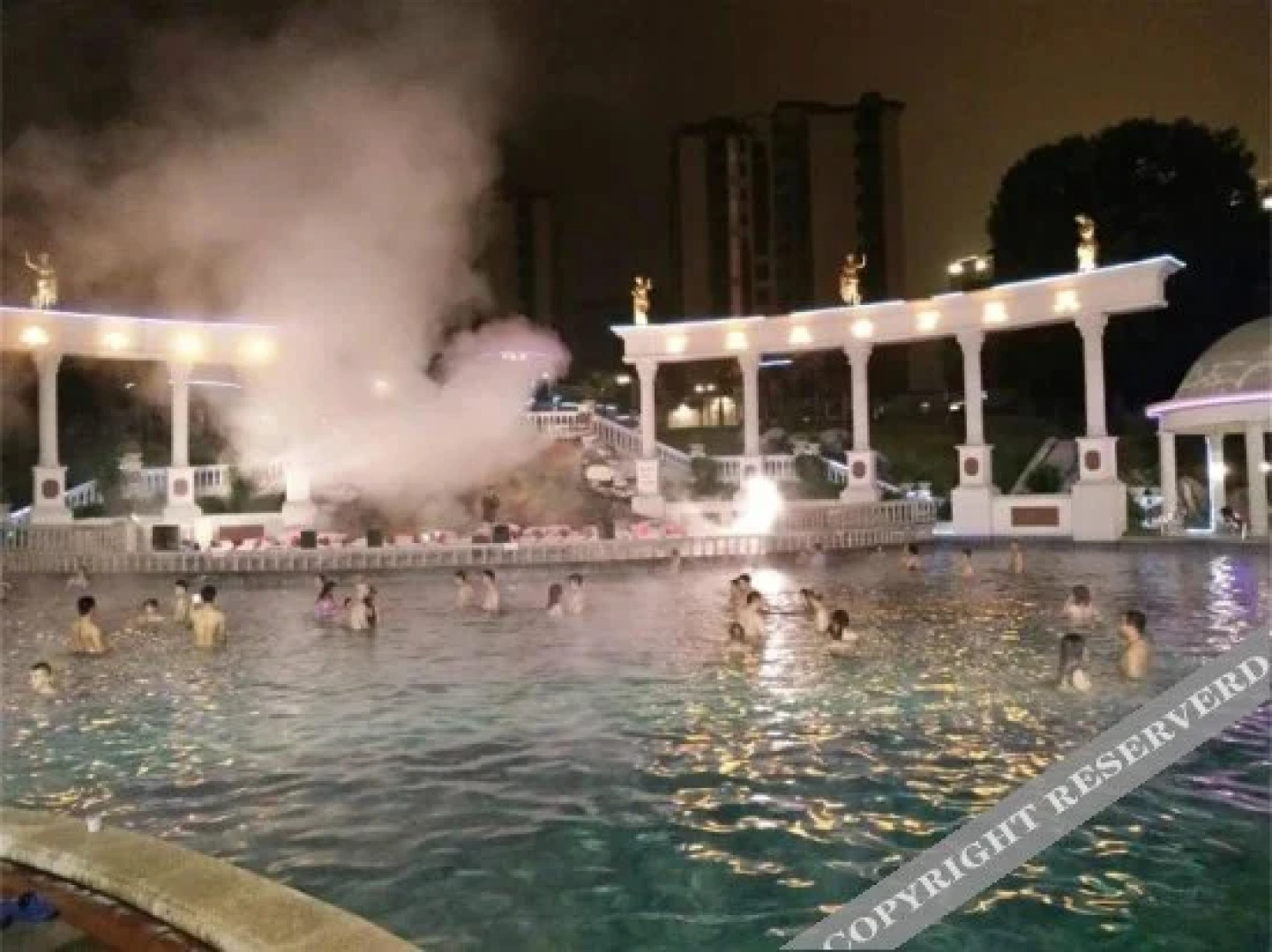 Qianjiang Hot Spring Hotel