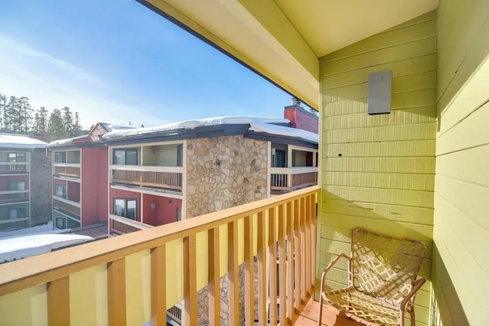 Pool + Hot Tub Access: Condo in Winter Park!