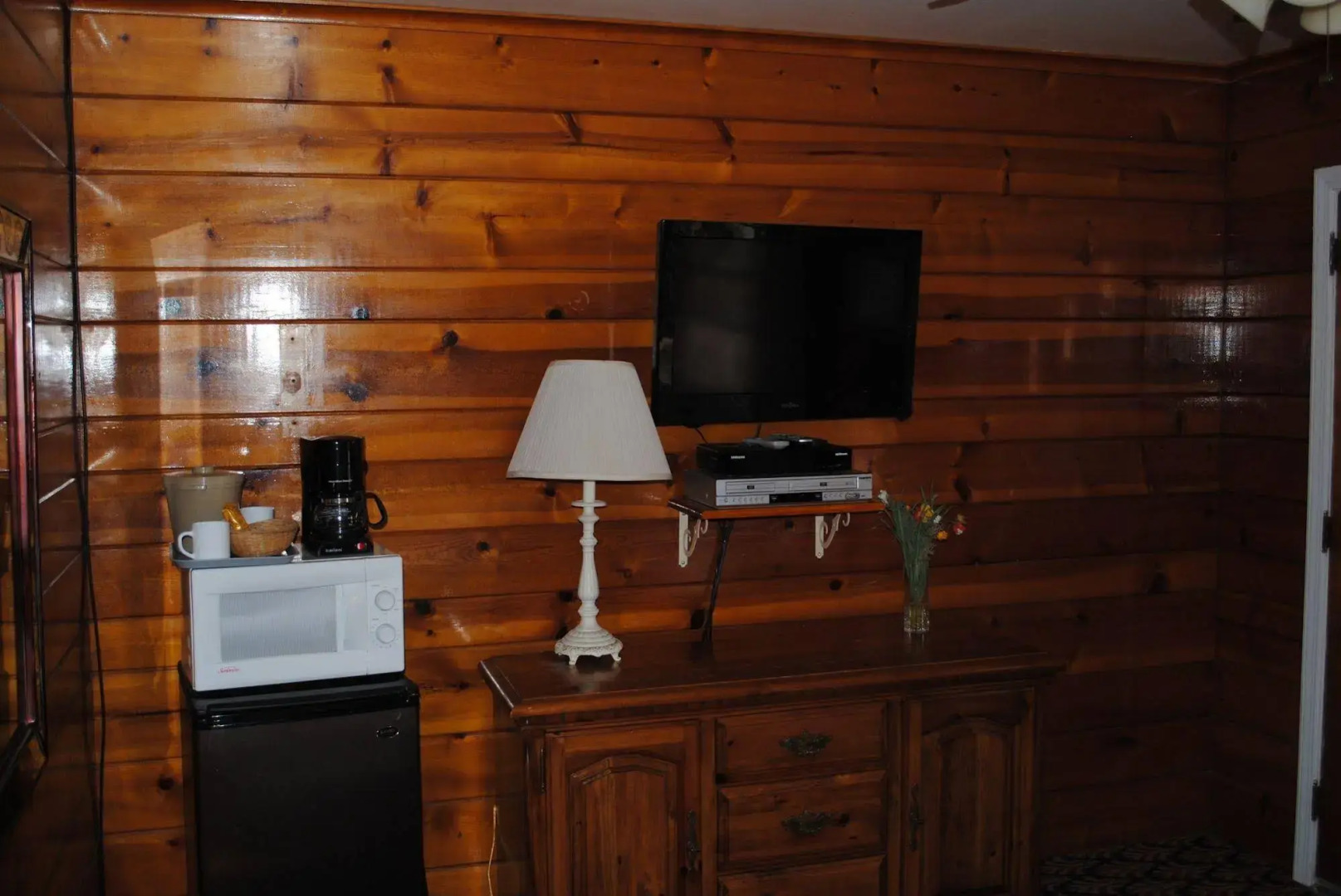 Daunt's Albatross Motel