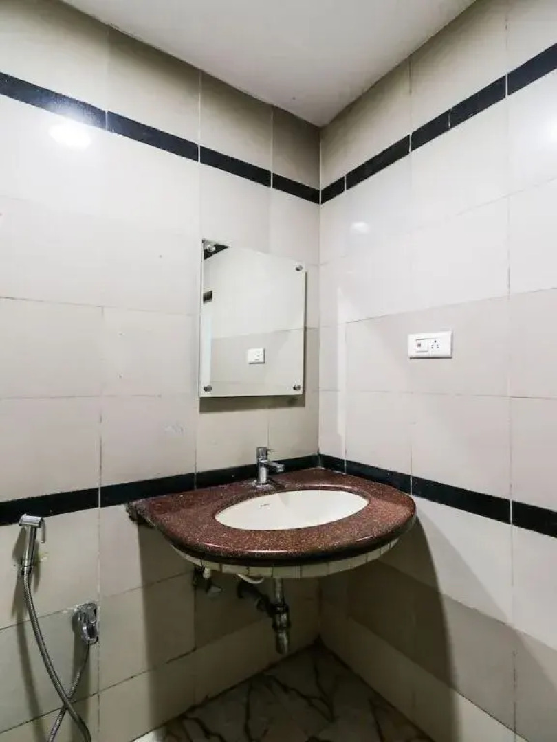 Hotel Vijetha Inn by OYO Rooms