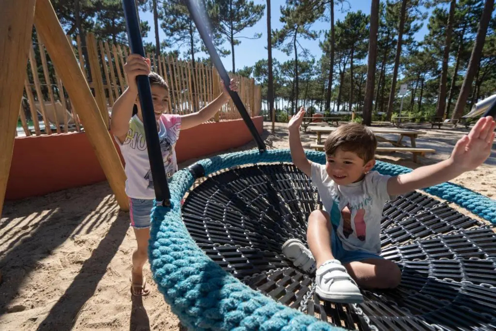 Ohai Nazaré Outdoor Resorts