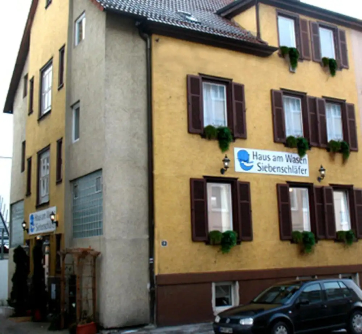 Haus am Cannstatter Wasen