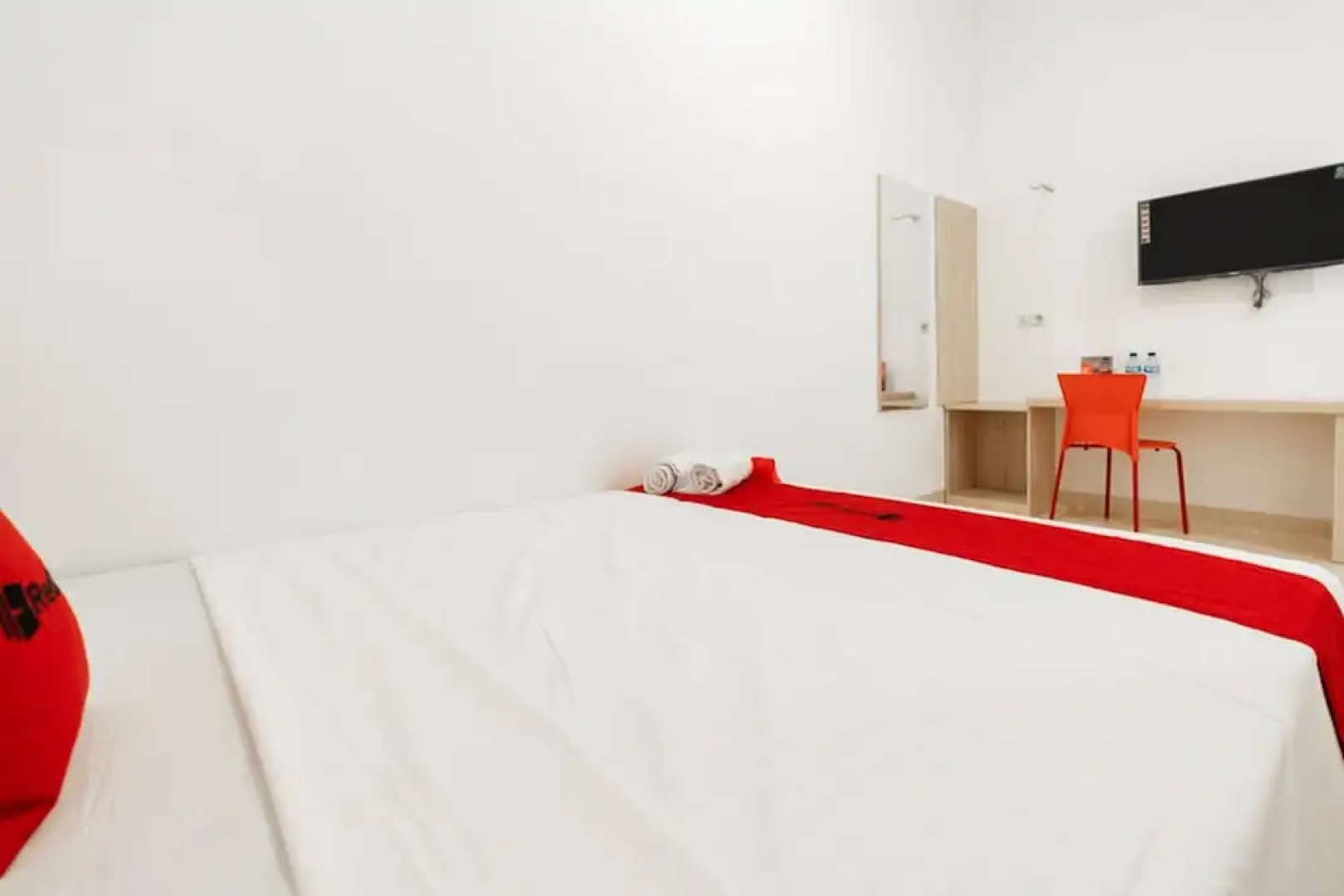 RedDoorz @ Graha Cemerlang Maros