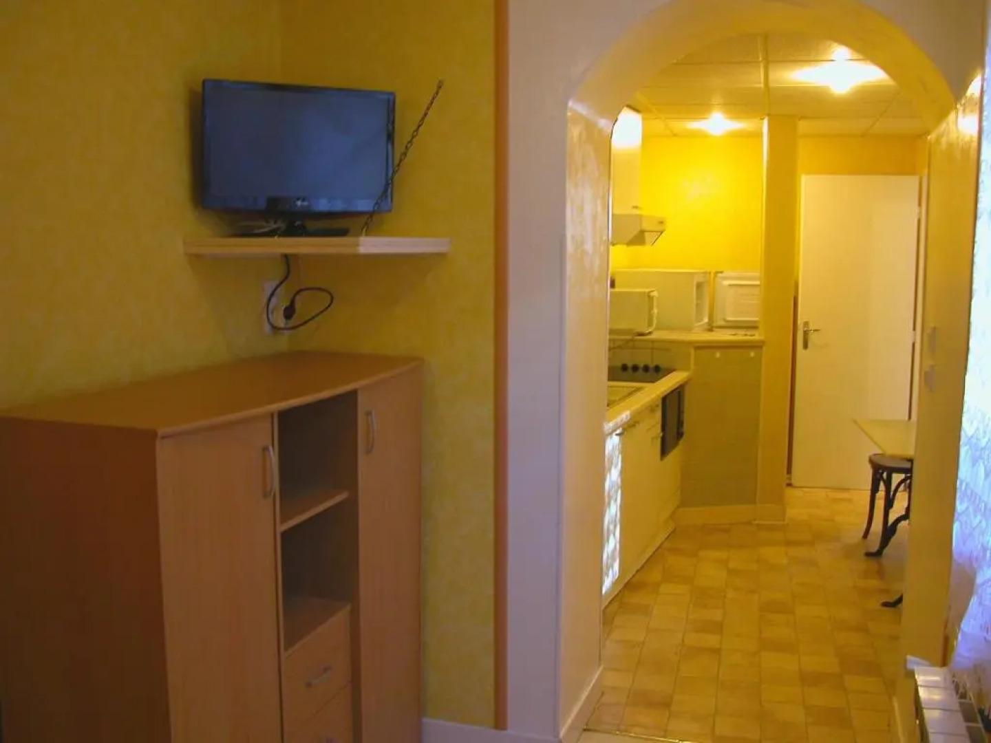 Aquanerius Residence