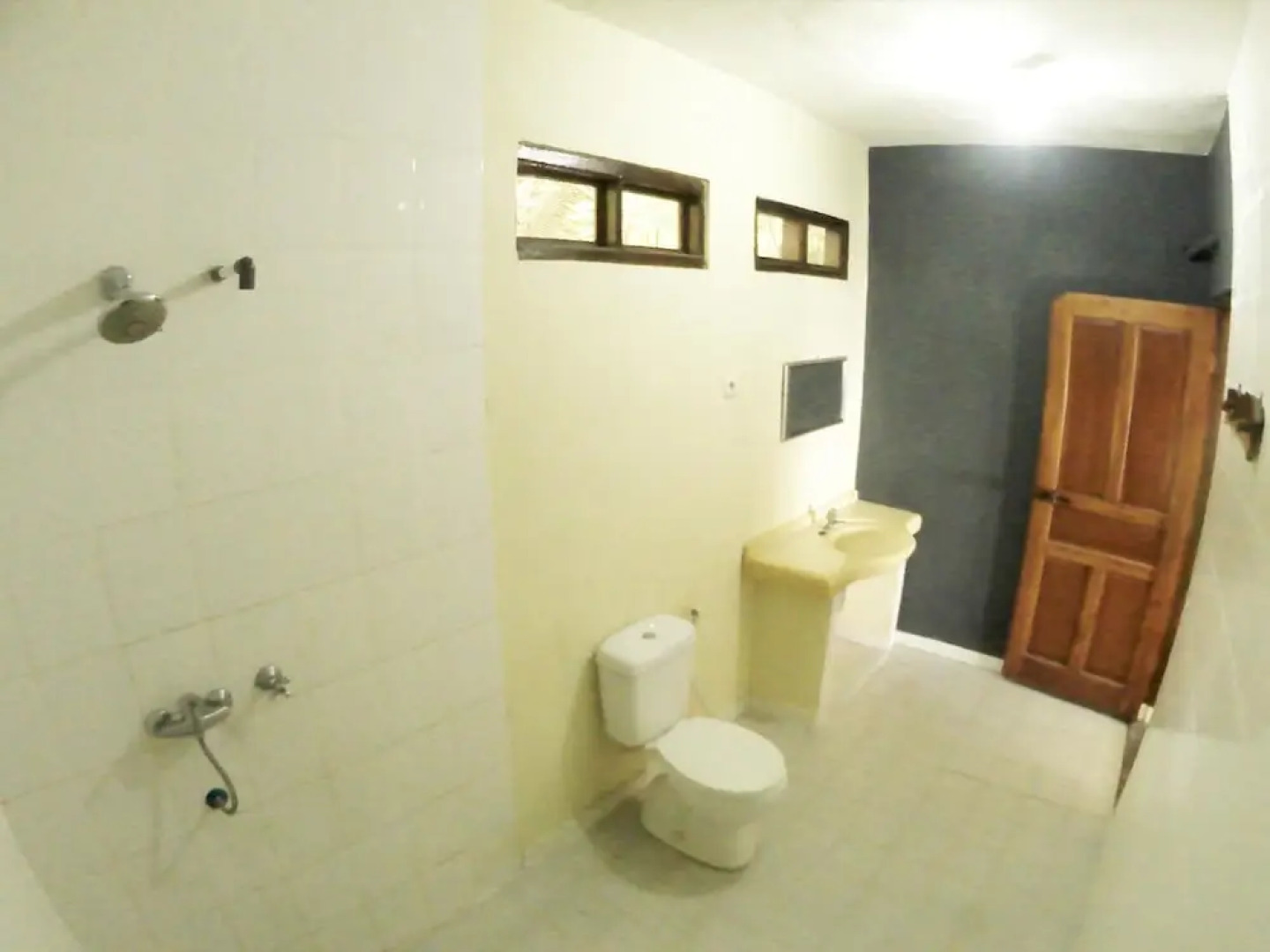 East Lombok Dive Hotel - Hostel