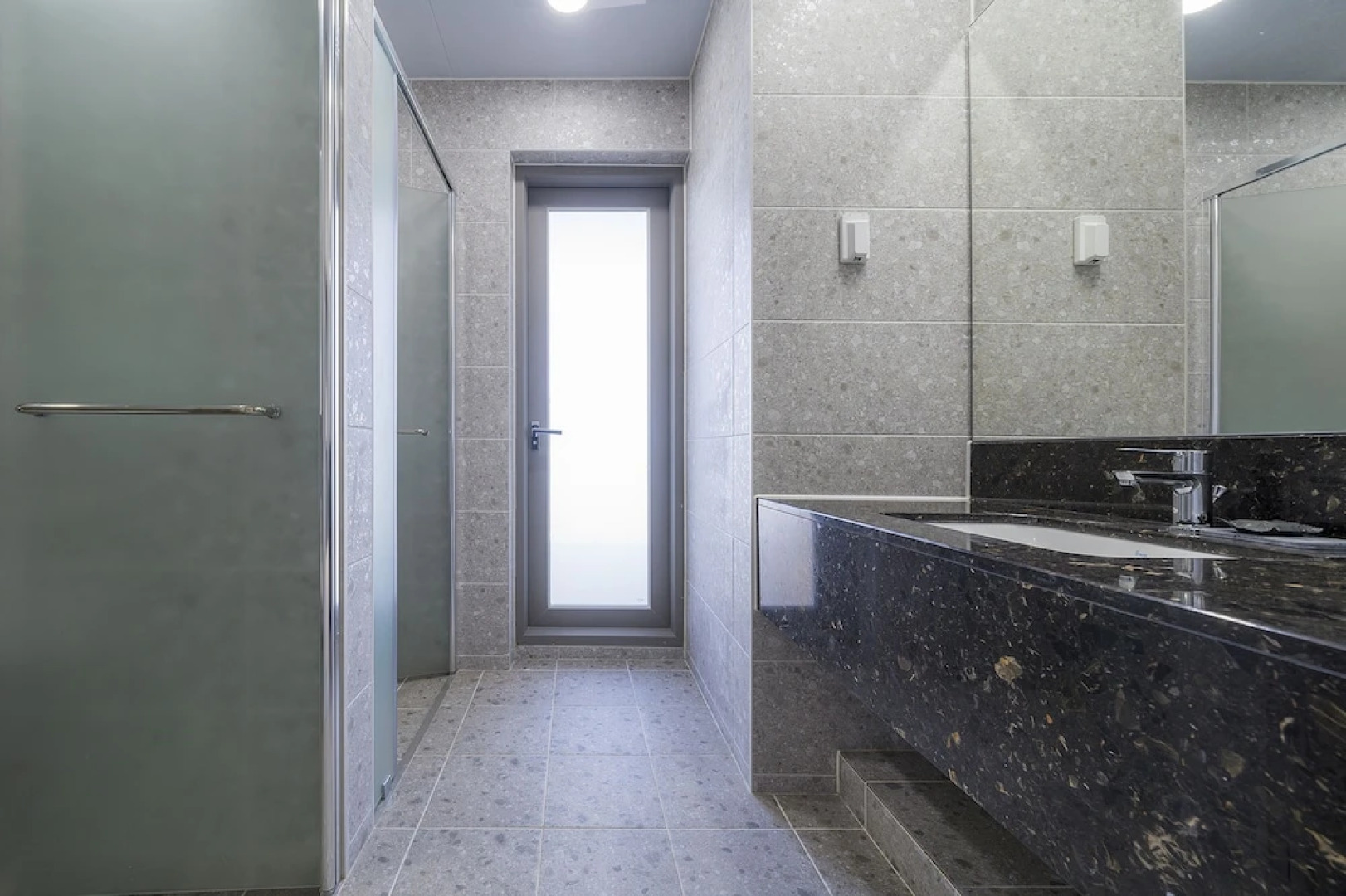 Gangneung Chonpines Ocean Suites Hotel