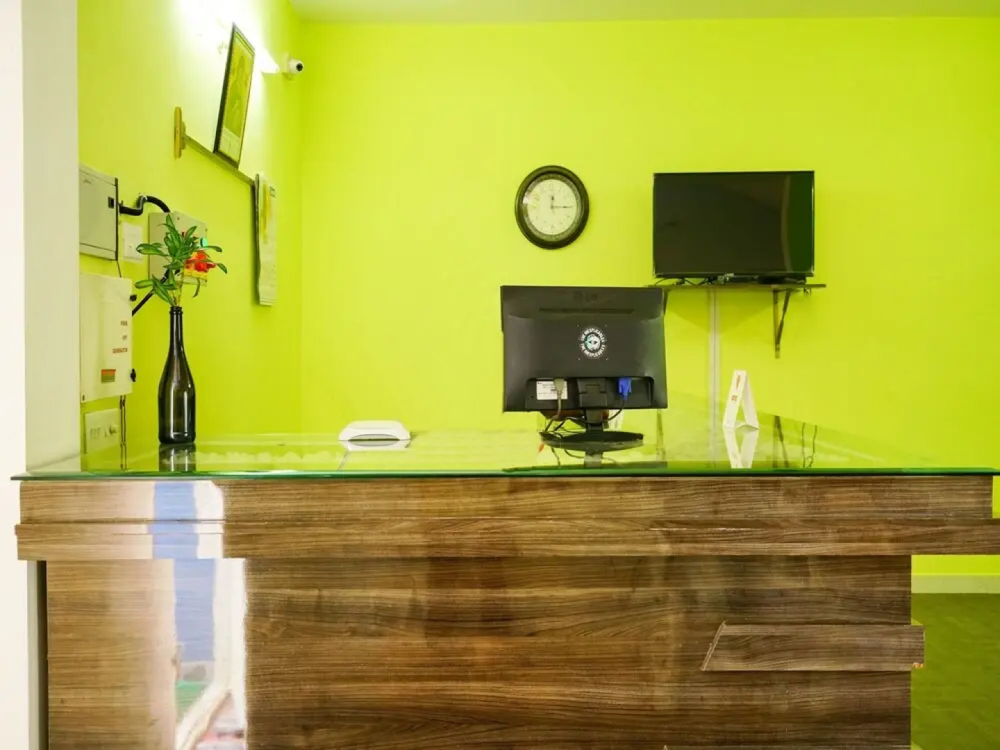 OYO 15647 River View Inn