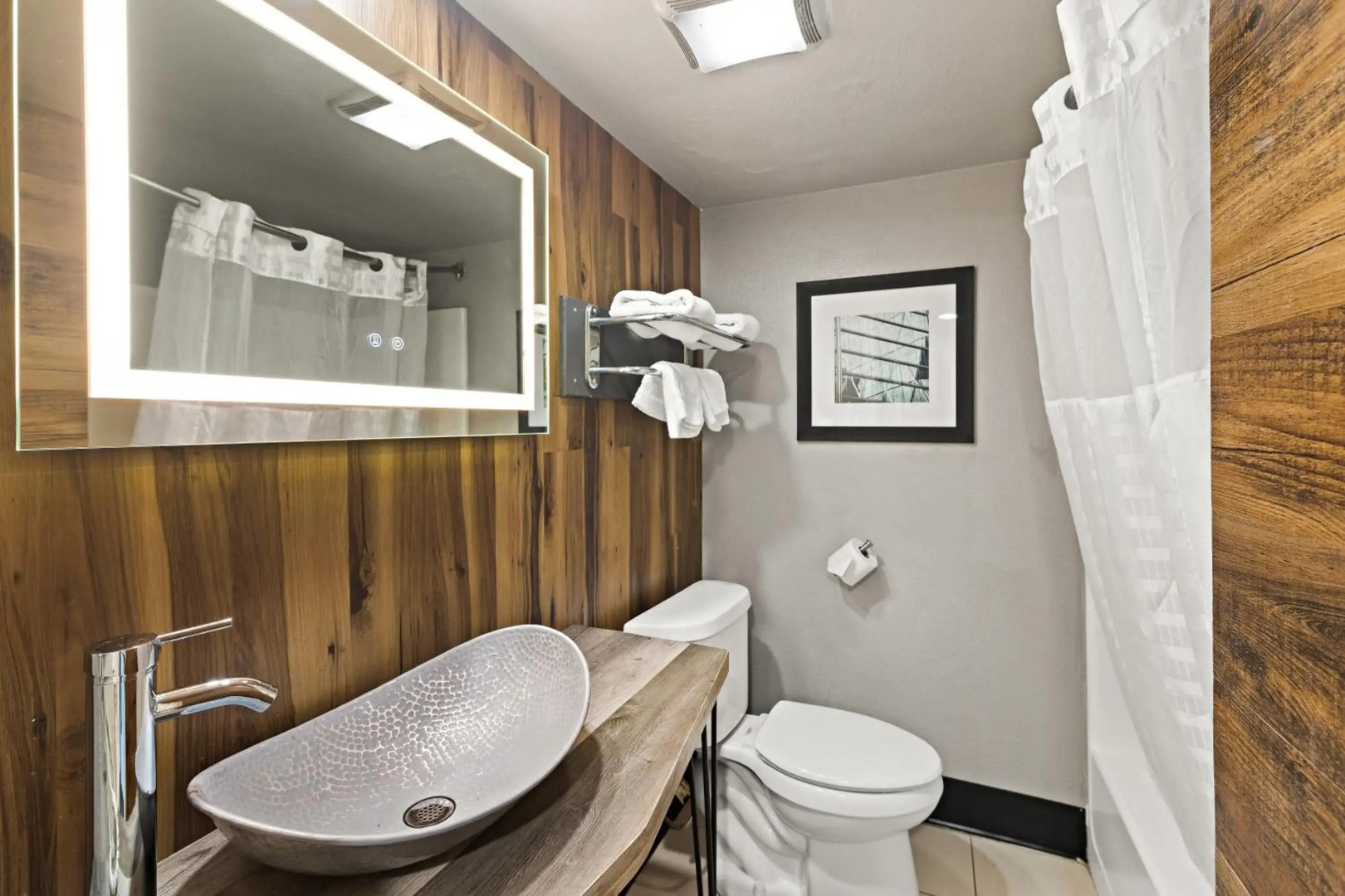 Rodeway Inn and Suites Austin