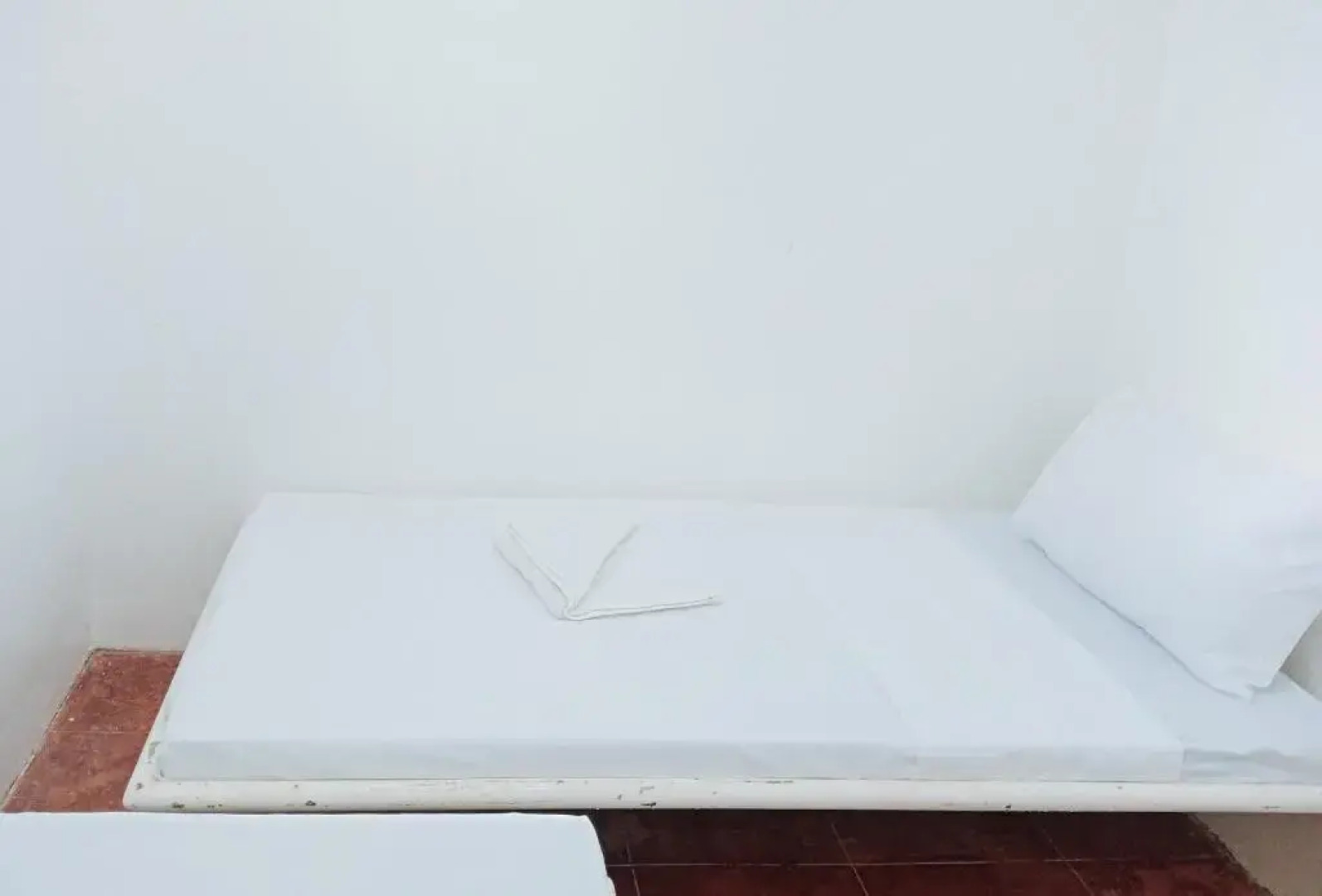 RedDoorz @ Southern Suites Guimaras