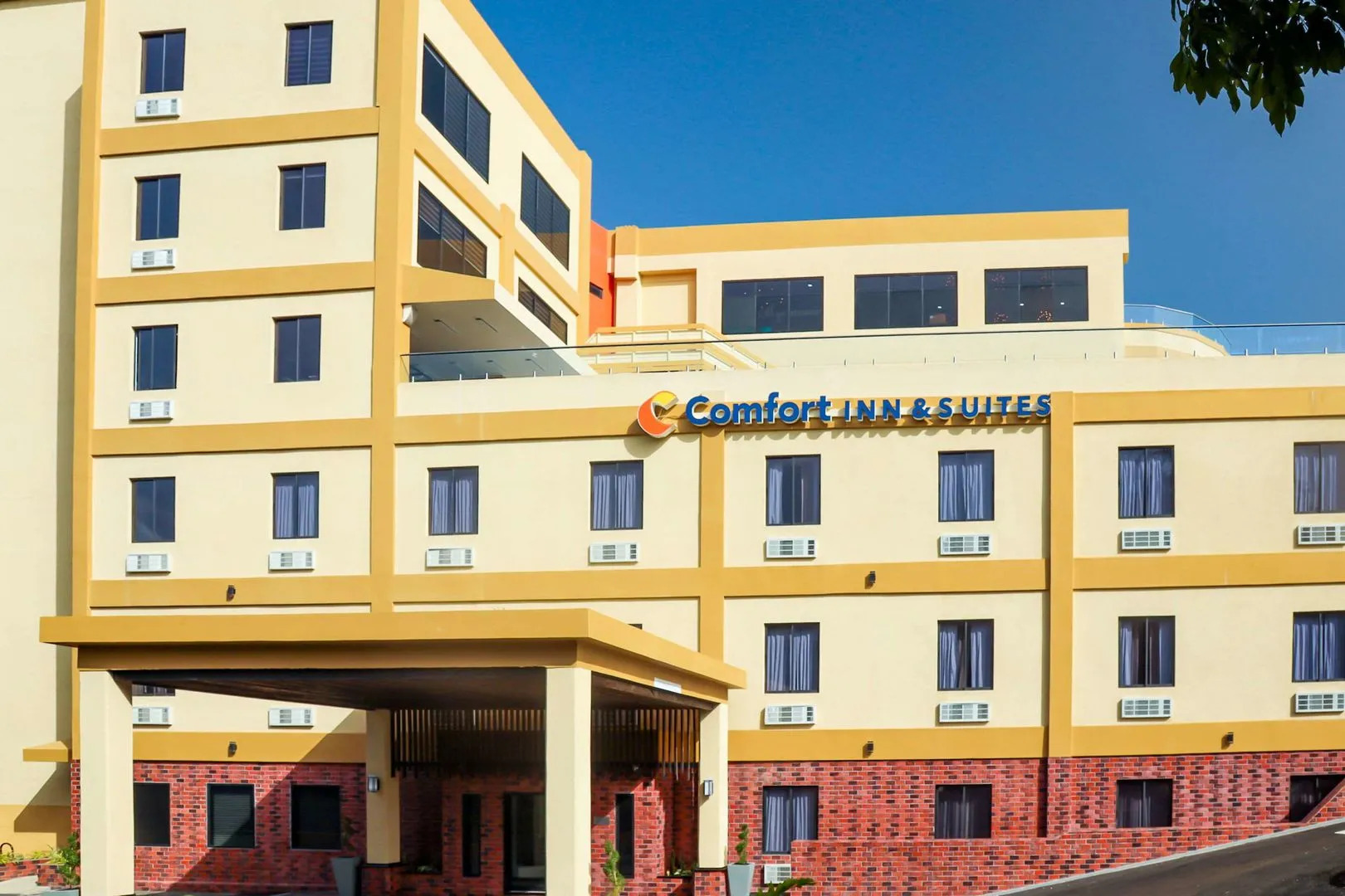 Comfort Inn & Suites Tobago