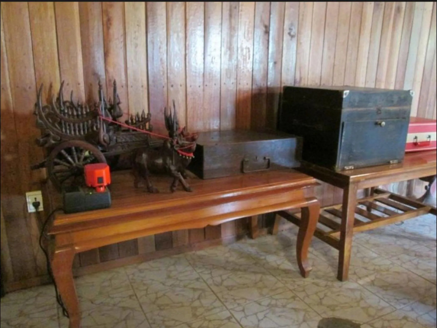 Golden Empress Hotel