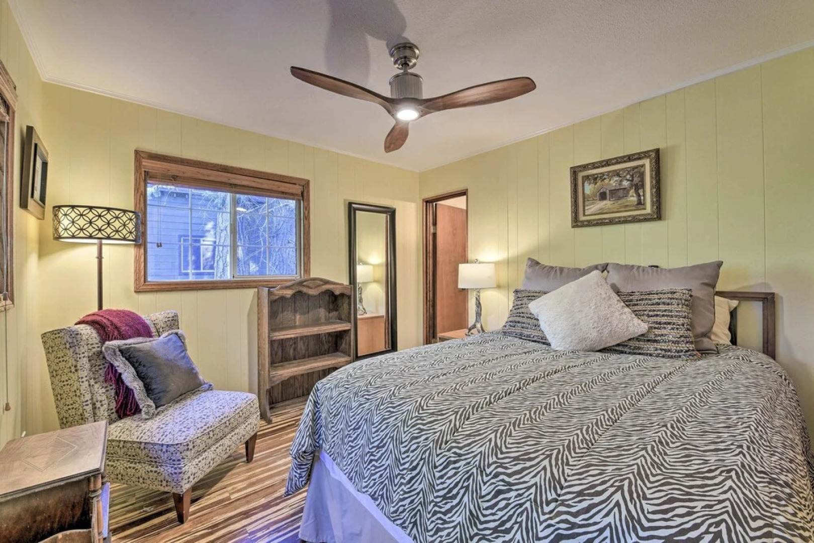 Lake Arrowhead Cabin w/ Decks < 2 Mi to Village!