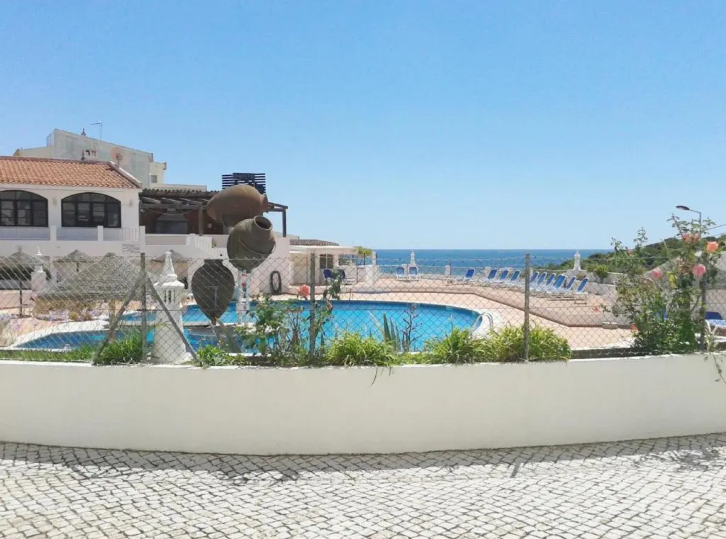 Apartamentos Salema Praia Club