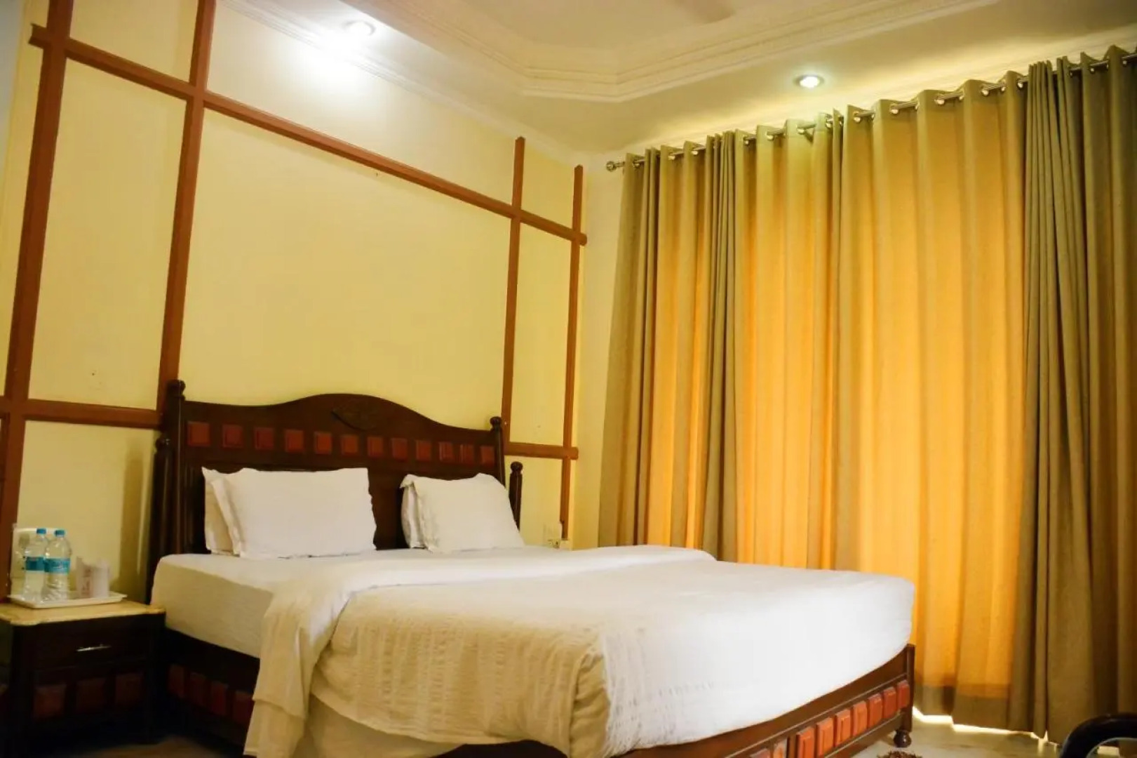 Hotel Vasundhara Palace Rishikesh