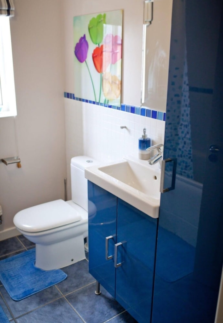 Karah Retreats - Calne