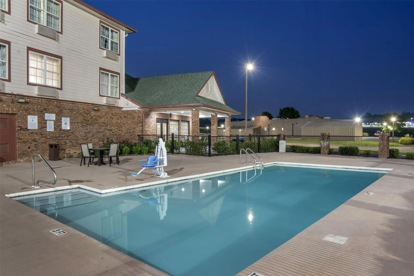 Best Western Plus Bessemer Hotel & Suites