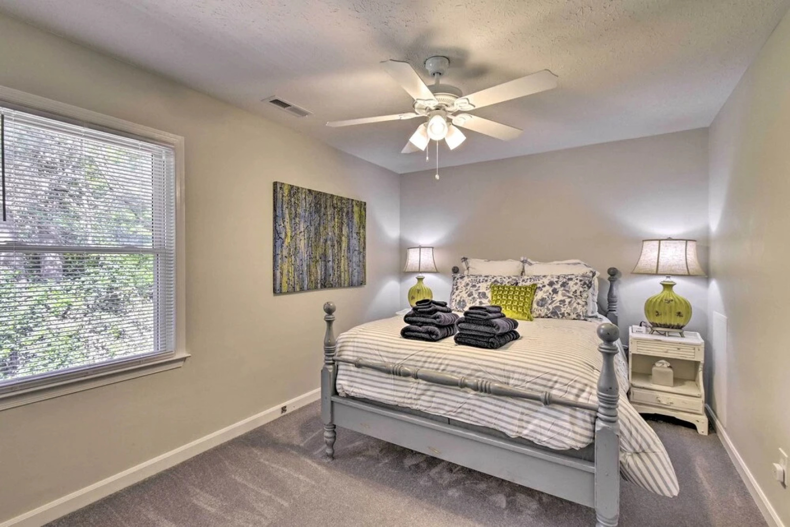 Downtown Southern Pines Townhome With Deck!