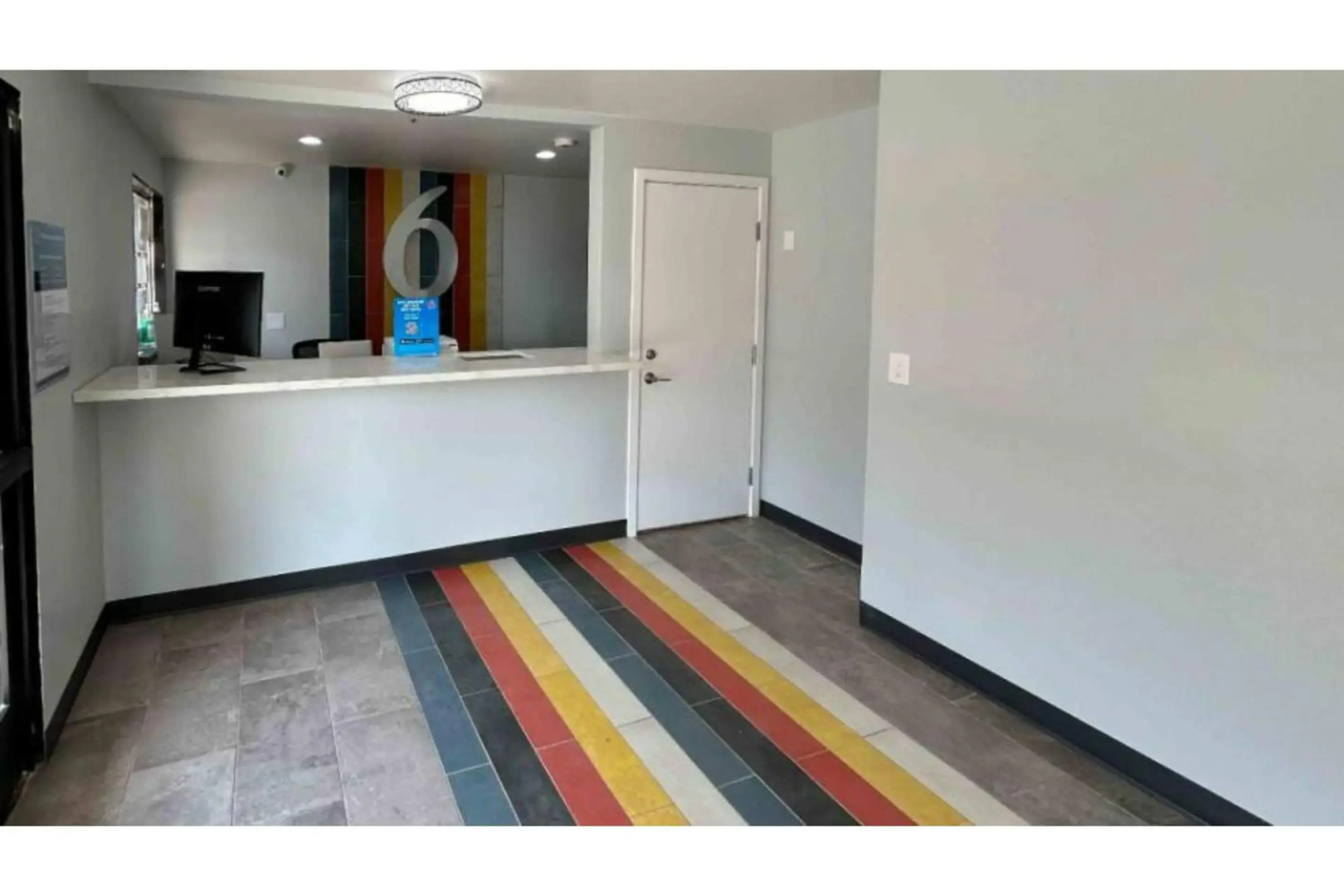 Studio 6 Lake Elsinore, CA