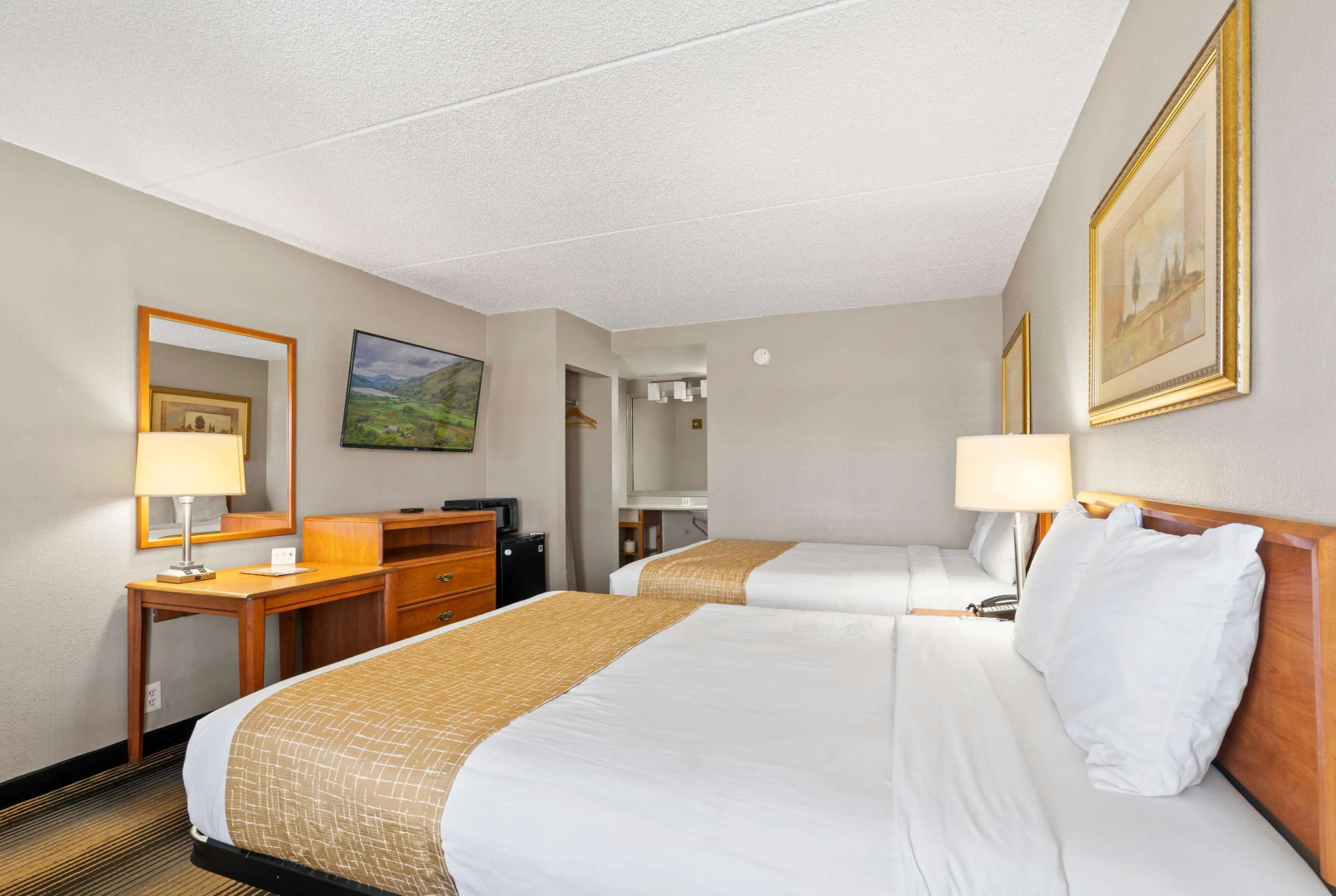 Travelodge by Wyndham Pueblo