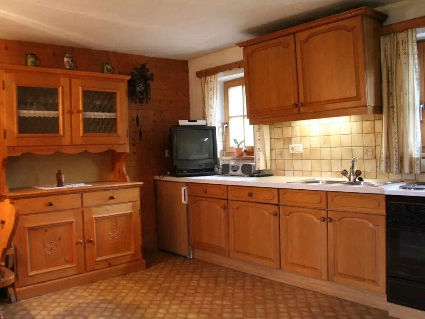 Cozy Chalet in Bruck am Ziller With Private Terrace