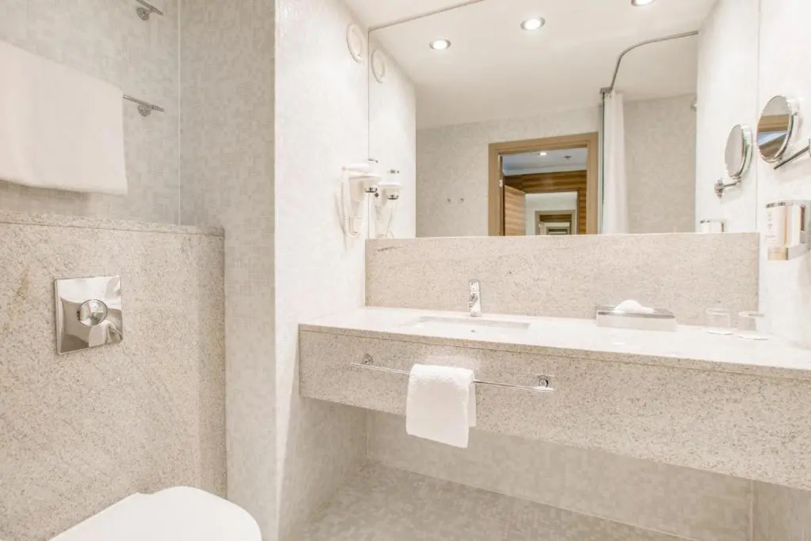 Отель Mercure Tallinn