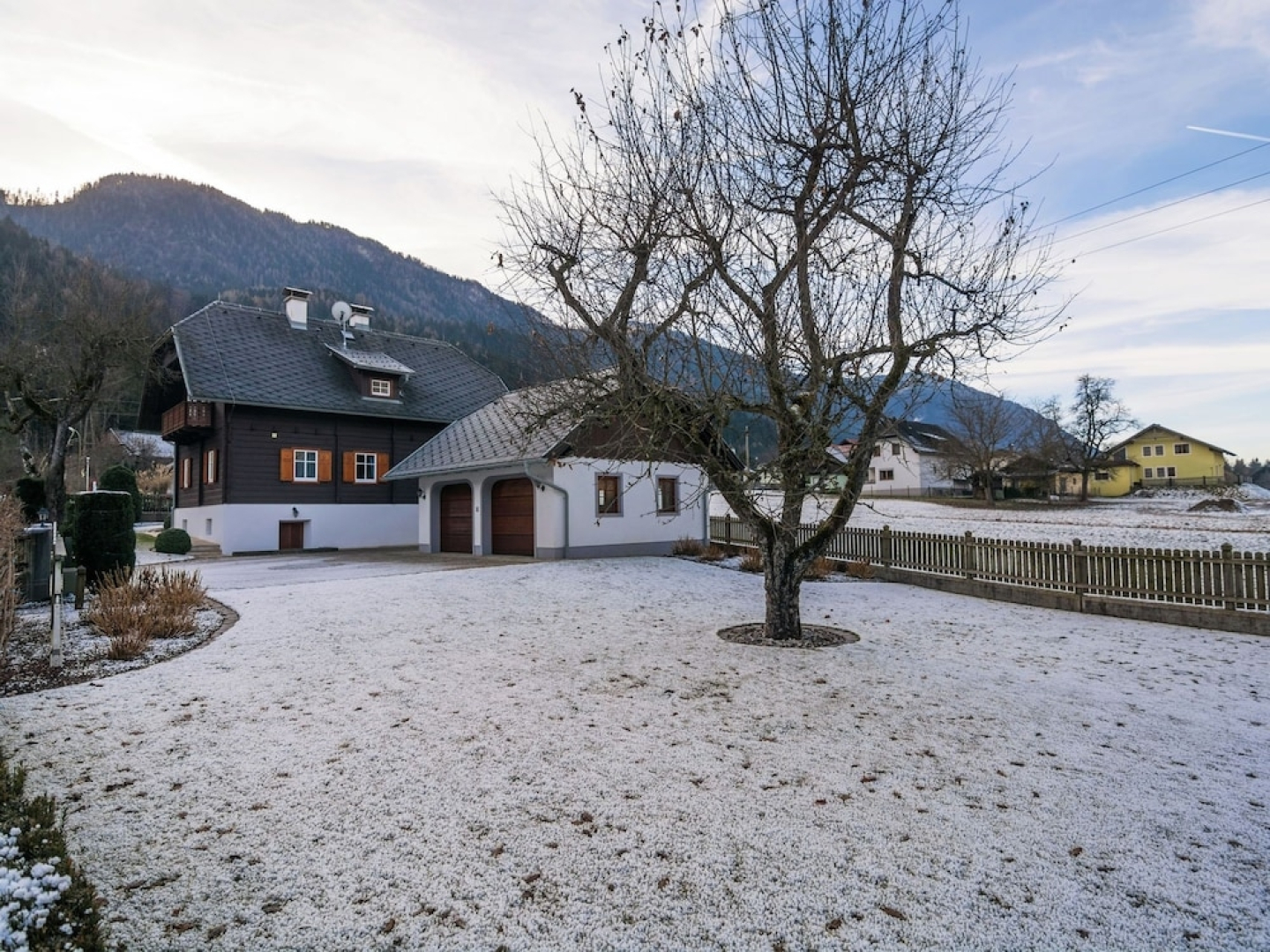 Scenic Holiday Home in Kleblach-Lind near Fugo Park on Lake