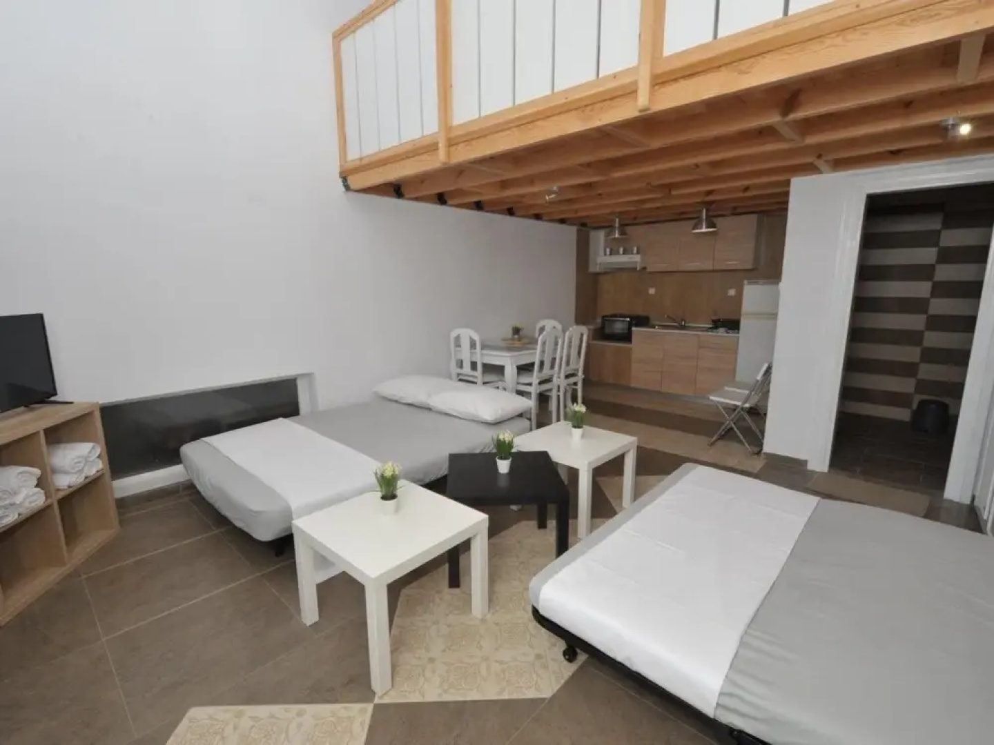 Frezia Maisonette by Travelpro Services