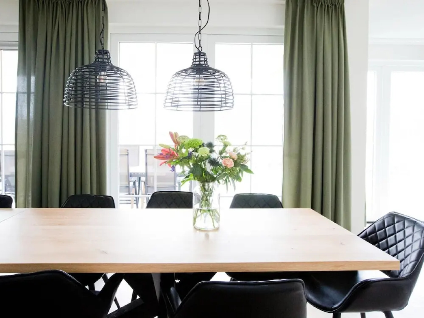 Inviting Villa in Voorthuizen With Garden