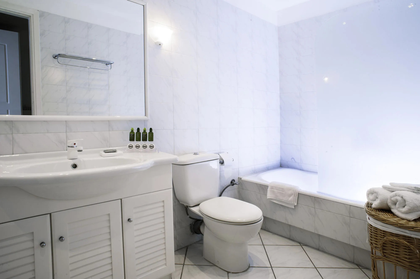 Adikri Villas & Suites