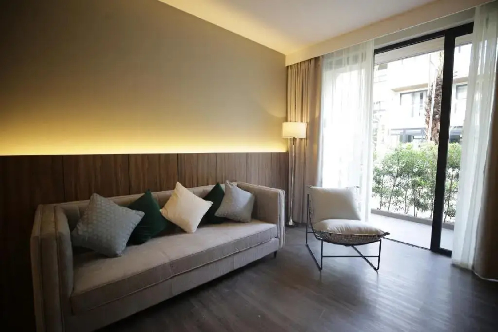 The Maximilian Hotel