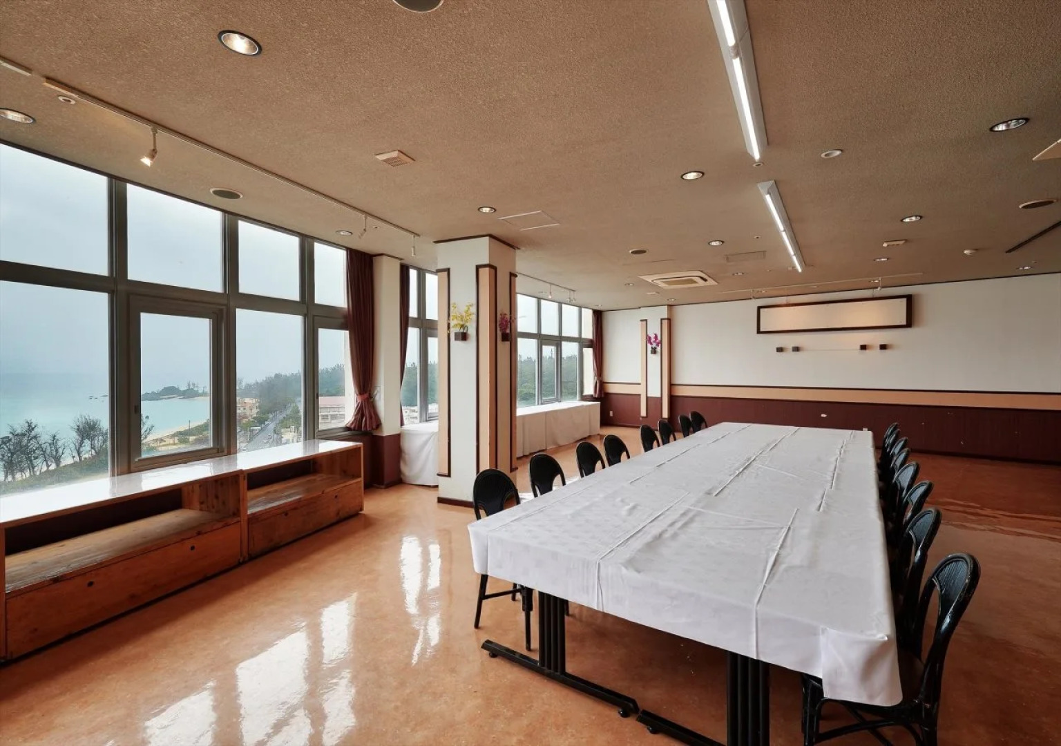 Twin-Line Hotel Yanbaru Okinawa Japan