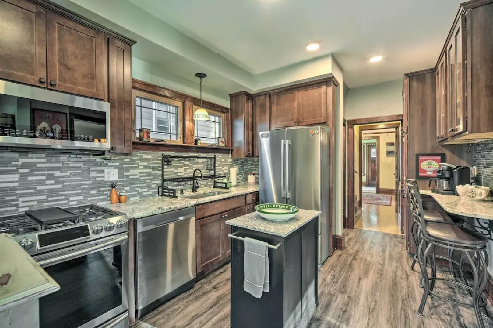 Elegant Superior Getaway < 2 Mi to Downtown!