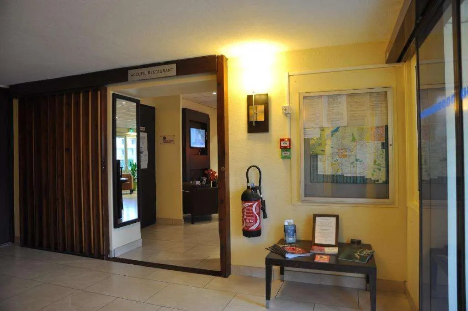 Hotel Inn resto Novo Carquefou