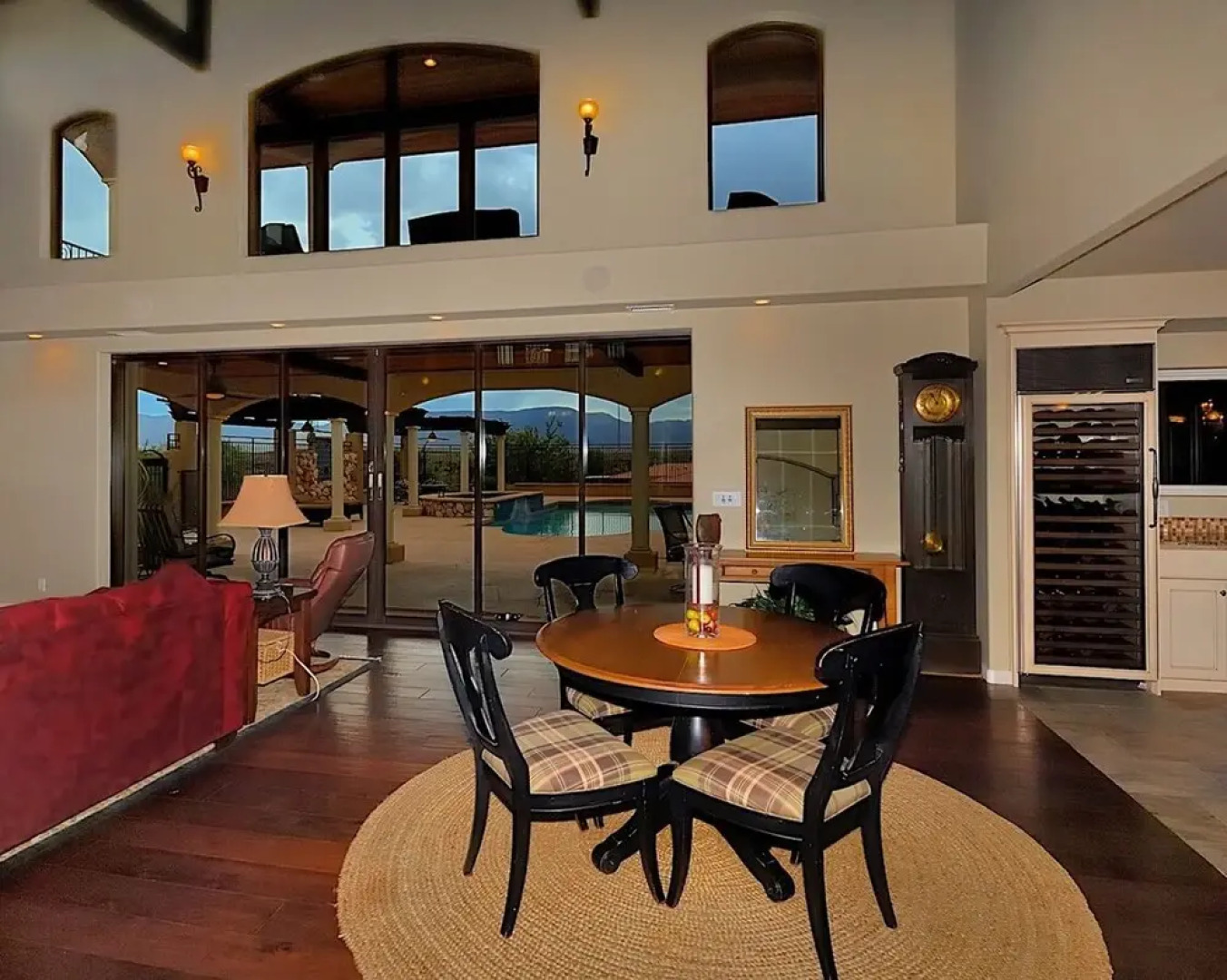 Sorelle Vineyard 5BR by Casago