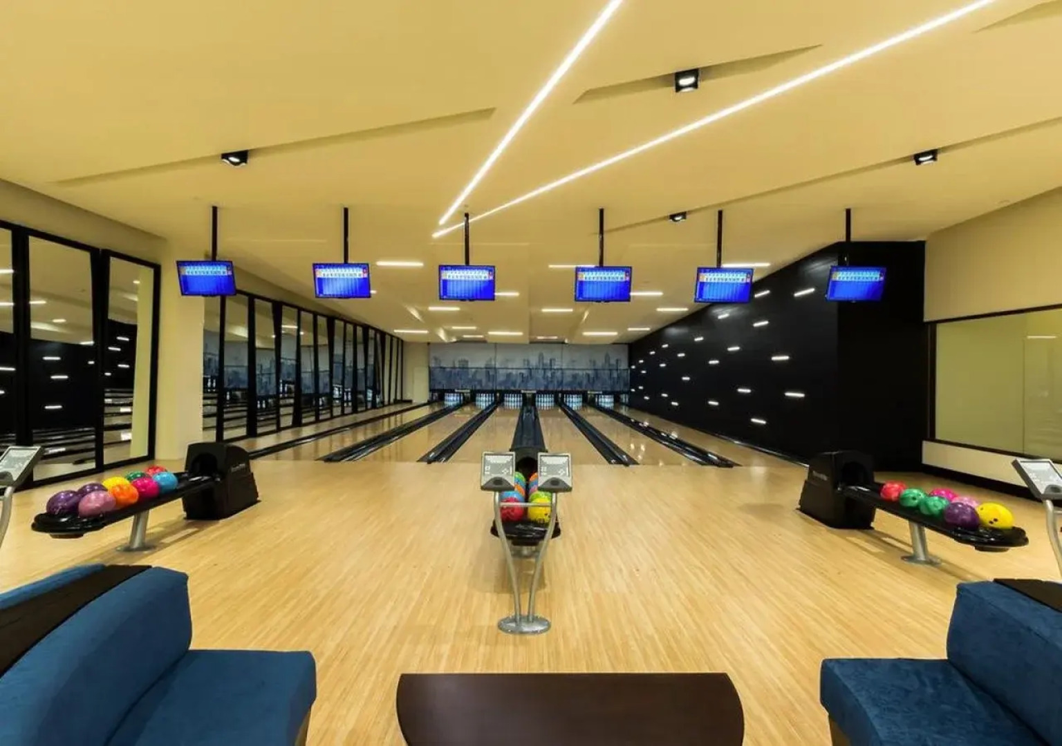 Bay La Sun Hotel & Marina