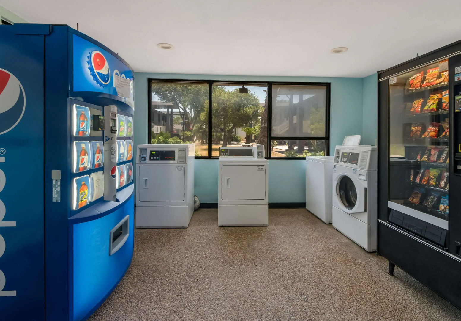 Econo Lodge Inn & Suites Fulton - Rockport