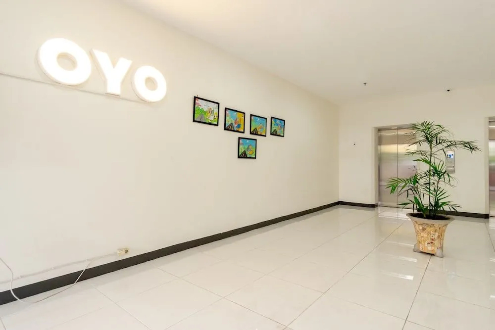 Oyo Flagship 1481 Apartemen Sentraland Medan