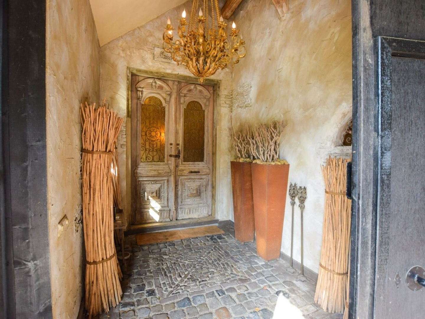 Posh Holiday Home in Alphen with Hot Tub