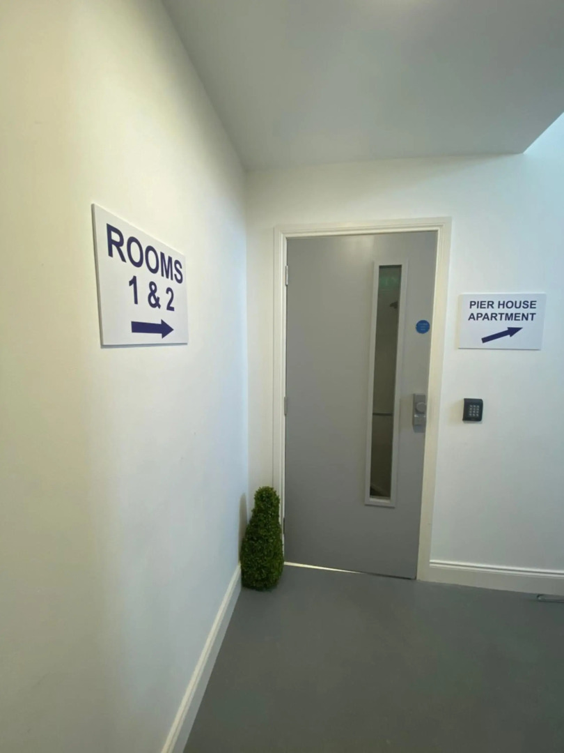 Pier House Luxury Apartment