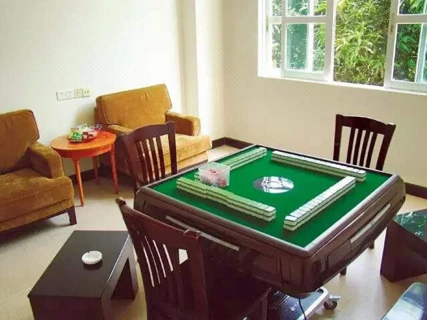 Clifford Golden Lake Hotel