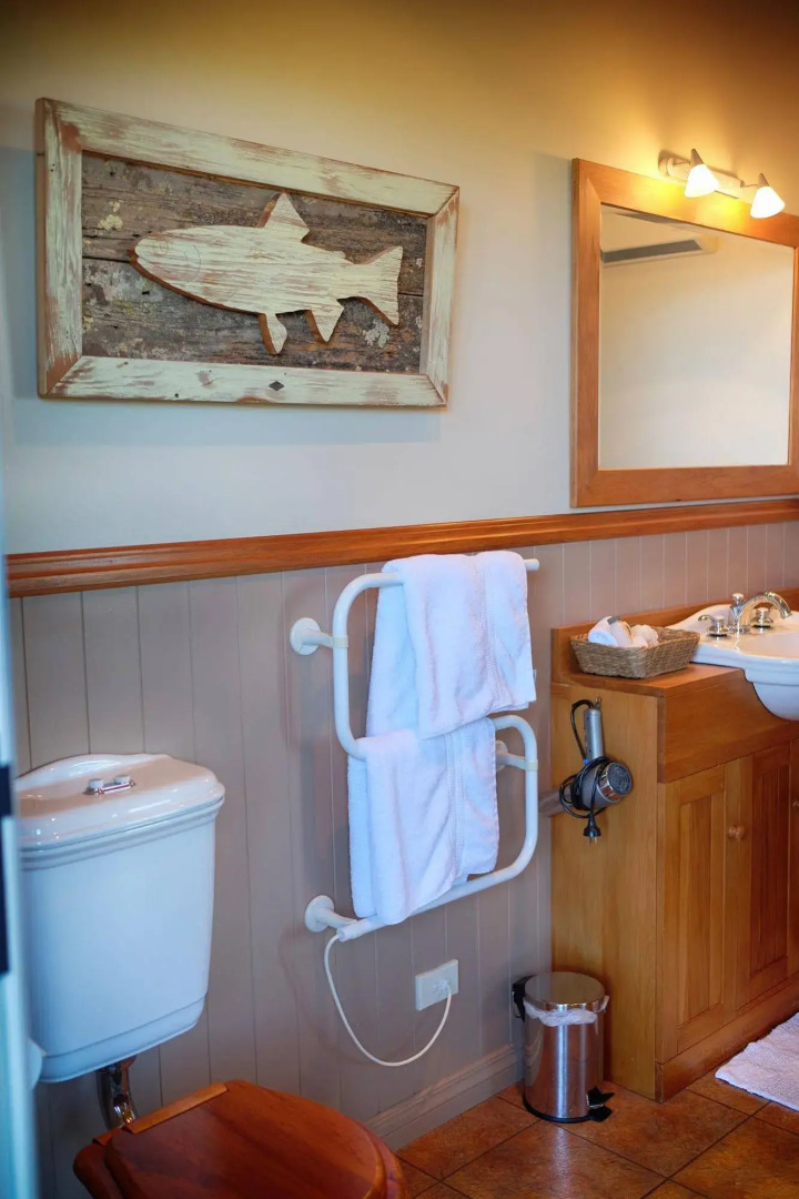 Acacia Bays Tauhara Sunrise Lodge