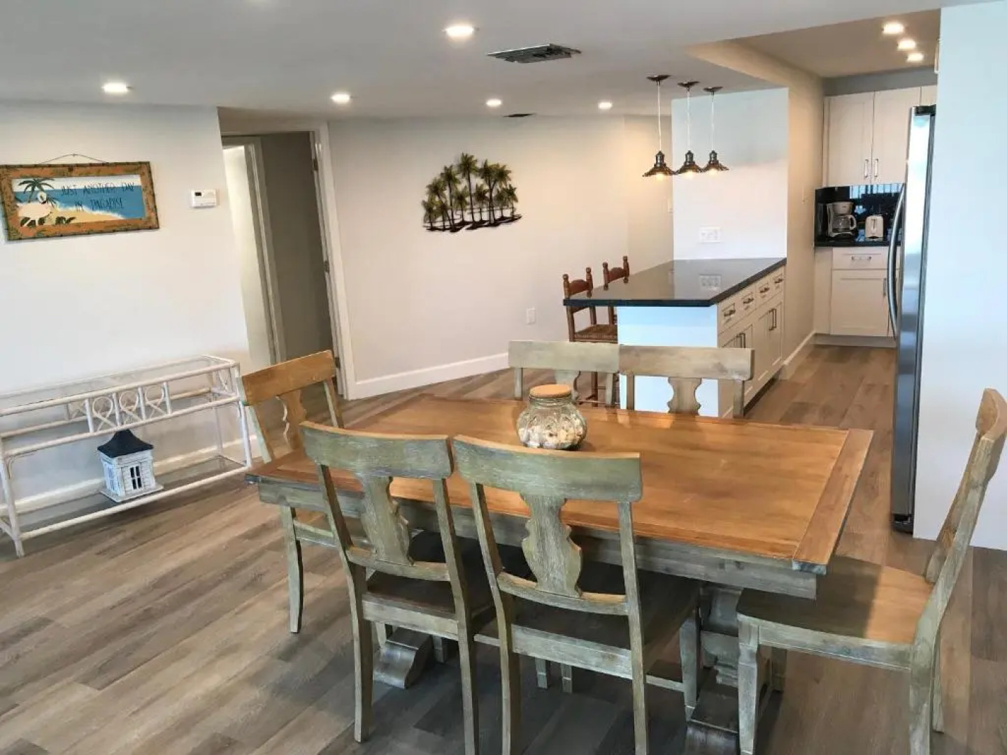 Licensed Mgr - Brand New Luxurious Oceanfront Condo! Stunning Views! Beach Resort! 2 King Beds!