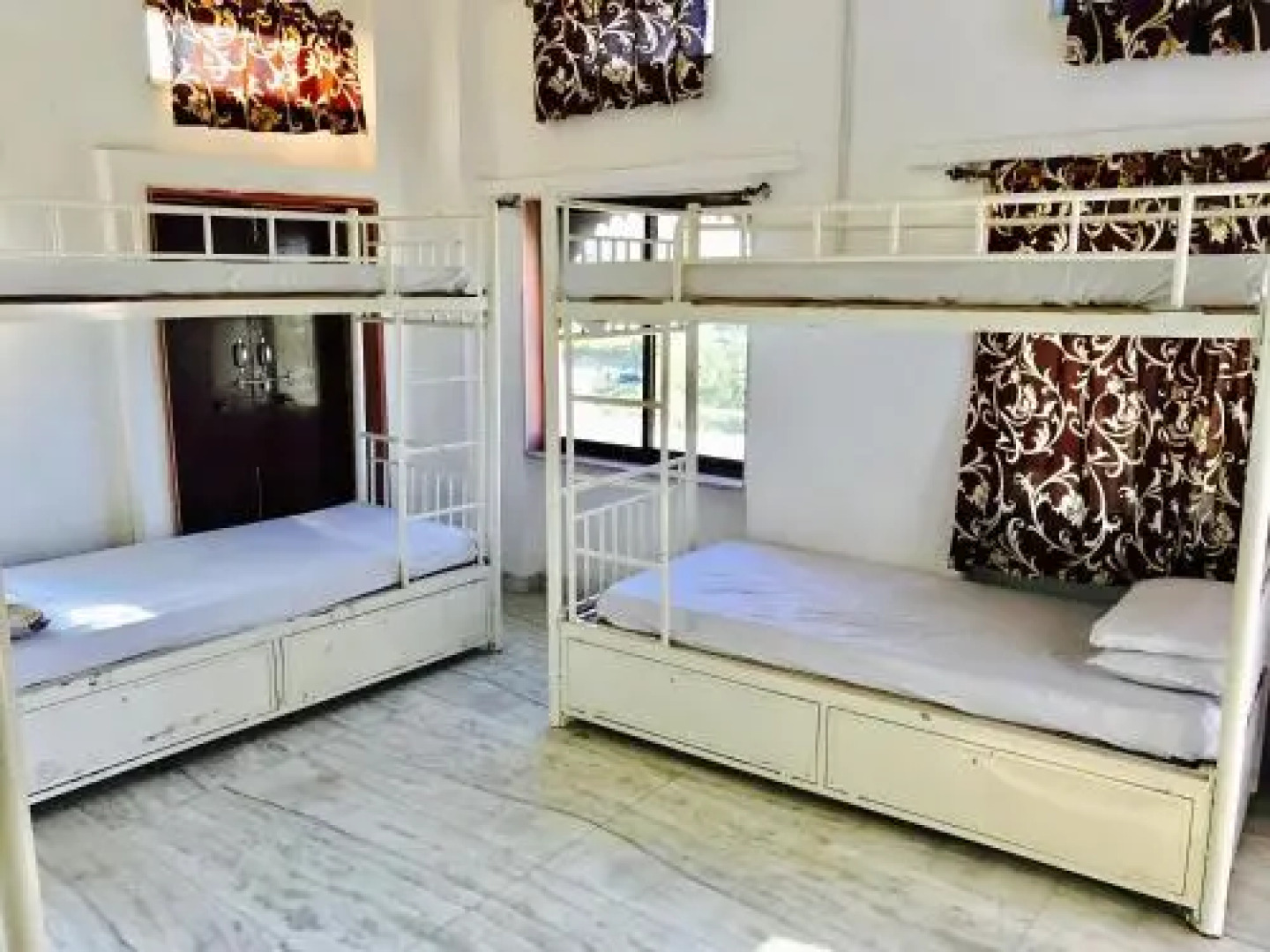 SPOT ON 40056 Palace Anjali