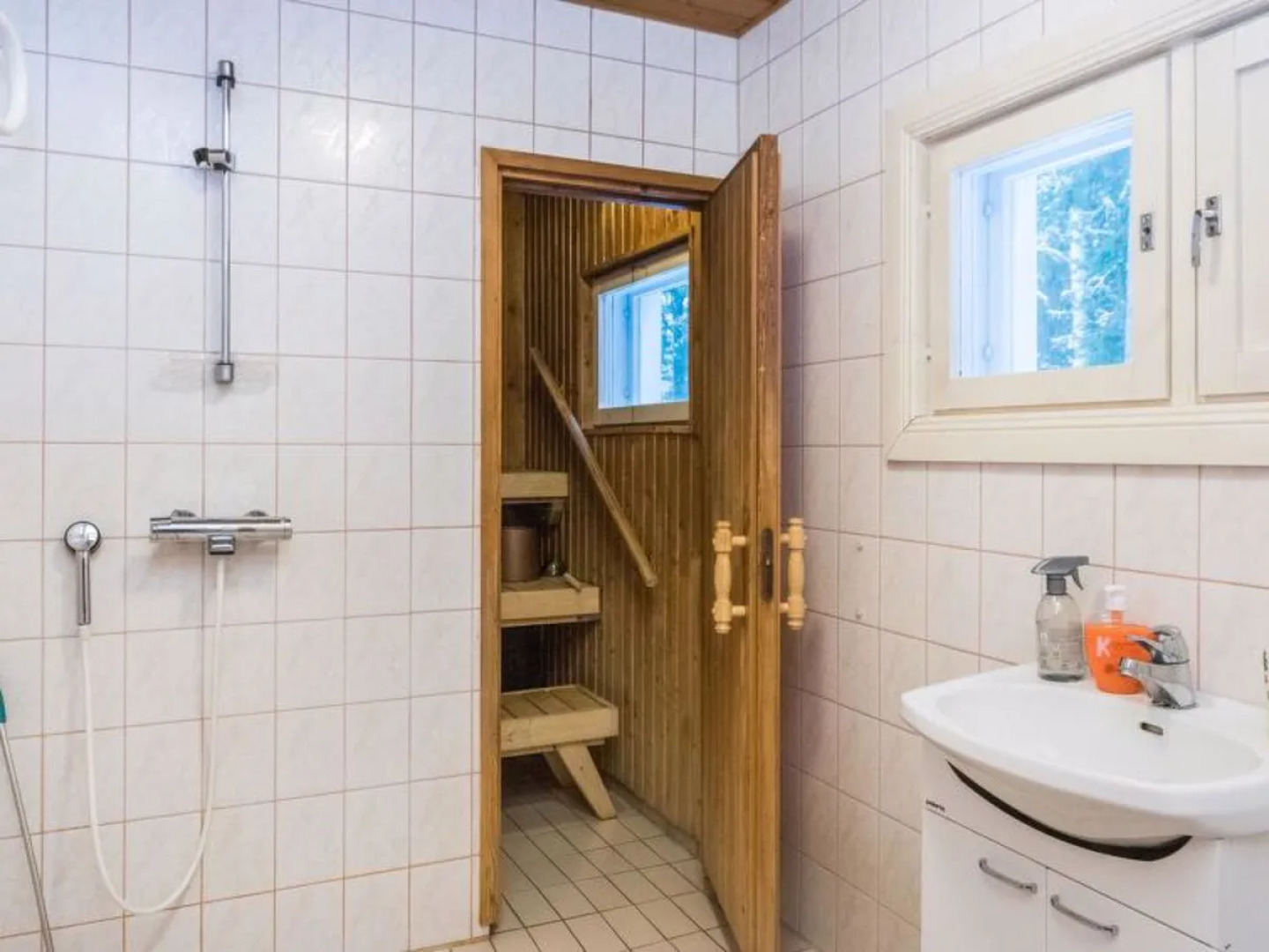 Holiday Home Mäkimökki